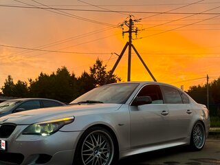 2003 BMW 5 серии 520i V (E60/E61), серебристый, 1200000 рублей, вид 3