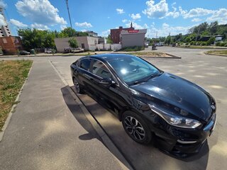 2019 Kia Cerato IV, чёрный, 2050000 рублей, вид 4