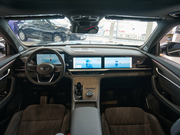 2026 Geely Monjaro I, чёрный, 4954990 рублей - вид 31