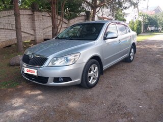 2008 Skoda Octavia II (A5) Рестайлинг, серебристый, 440000 рублей, вид 1