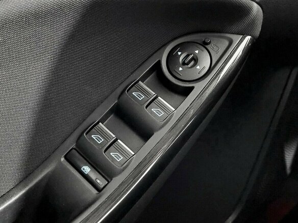 2018 Ford Focus III Рестайлинг, белый, 1250000 рублей - вид 9