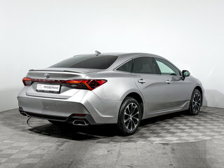 2023 Toyota Avalon V Рестайлинг, серый, 3490000 рублей, вид 5