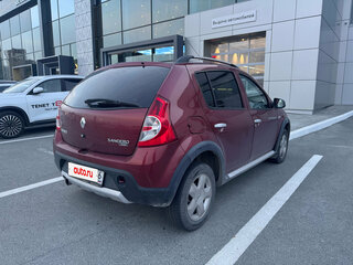 2013 Renault Sandero Stepway I, красный, 795000 рублей, вид 3