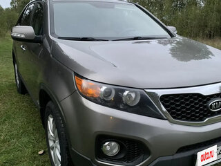 2011 Kia Sorento II, серебристый, 1350000 рублей, вид 2