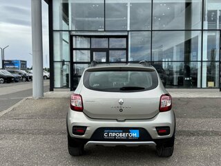 2018 Renault Sandero Stepway II, бежевый, 900000 рублей, вид 5