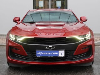 2019 Chevrolet Camaro VI Рестайлинг, красный, 3290000 рублей, вид 2
