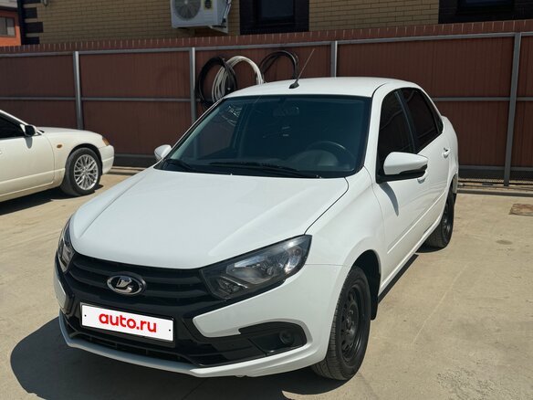 2023 Lada (ВАЗ) Granta I Рестайлинг, белый - вид 1