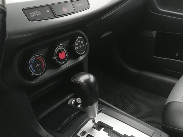 2010 Mitsubishi Lancer X, серый, 780000 рублей - вид 16