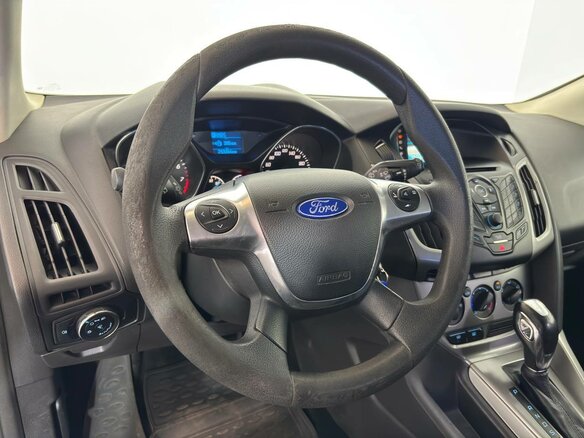 2014 Ford Focus III, синий, 550000 рублей - вид 10