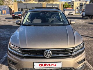 2020 Volkswagen Tiguan II, коричневый, 1780000 рублей, вид 1