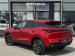 2026 Omoda C5 II, красный, 2399000 рублей, вид 4