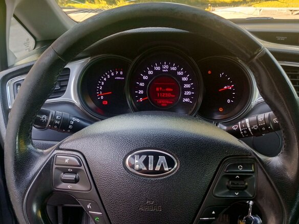 2015 Kia Ceed II Рестайлинг, синий, 800000 рублей - вид 9