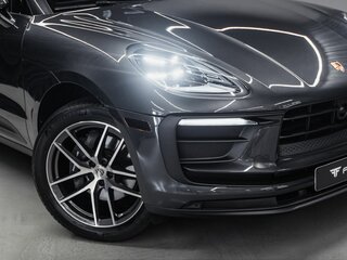 2024 Porsche Macan I Рестайлинг 2, серый, 7894000 рублей, вид 4