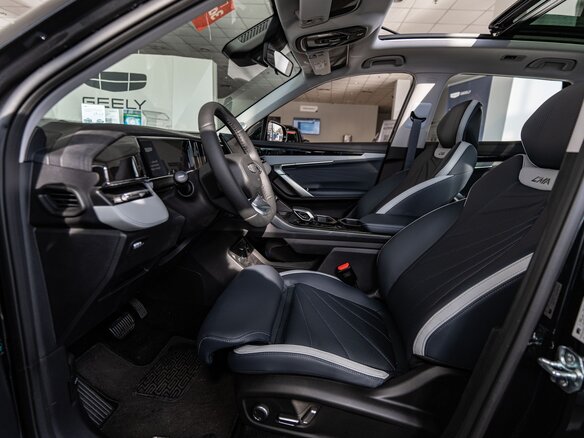 2026 Geely Atlas II, чёрный, 4119990 рублей - вид 13