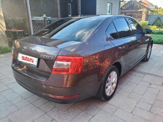 2018 Skoda Octavia III (A7) Рестайлинг, коричневый, 1650000 рублей, вид 4