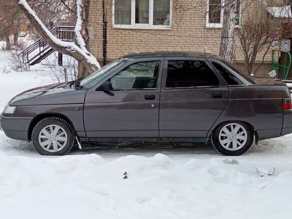 2004 Lada (ВАЗ) 2110, коричневый, 210000 рублей - вид 5