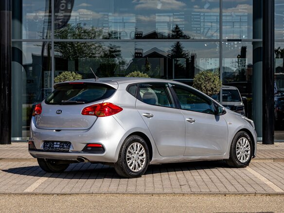 2013 Kia Ceed II, серебристый, 795000 рублей - вид 5