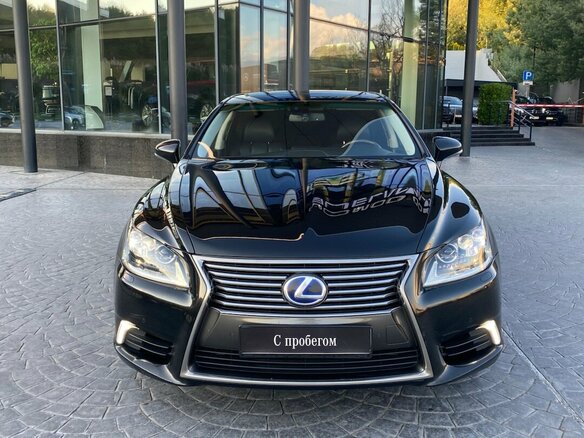 2013 Lexus LS Long 600h L IV Рестайлинг 2, чёрный, 2659000 рублей - вид 2