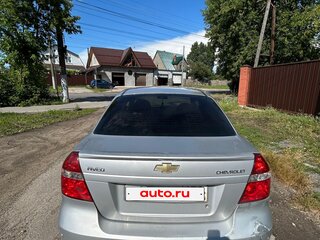 2010 Chevrolet Aveo I Рестайлинг, серебристый, 450000 рублей, вид 4