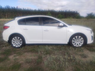 2012 Chevrolet Cruze I Рестайлинг, белый, 720000 рублей, вид 3
