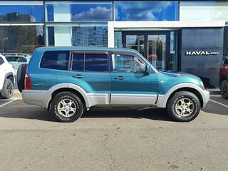 2002 Mitsubishi Pajero III Рестайлинг, зелёный, 769000 рублей, вид 4