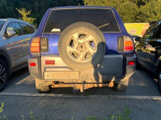 1999 Toyota RAV4 I (XA10), синий, 350000 рублей, вид 3
