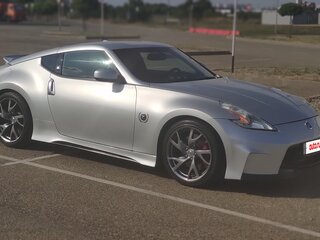 2012 Nissan 370Z I Рестайлинг, серебристый, 4100000 рублей, вид 2