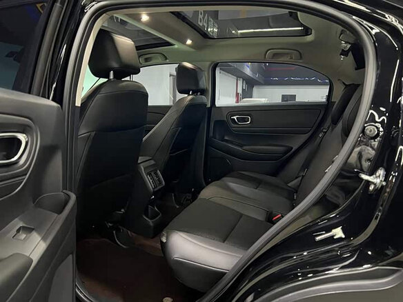 2024 Honda Vezel II, чёрный, 2286882 рублей - вид 12