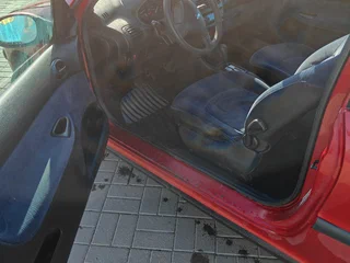 2002 Peugeot 206, красный, 160000 рублей, вид 4