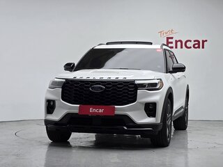 2024 Ford Explorer VI Рестайлинг, белый, 7180000 рублей, вид 3