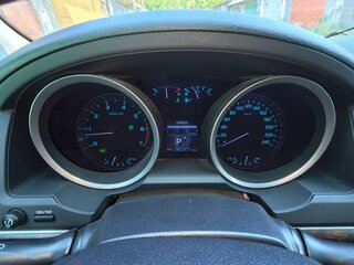 2011 Toyota Land Cruiser 200 Series, серый, 3800000 рублей, вид 5