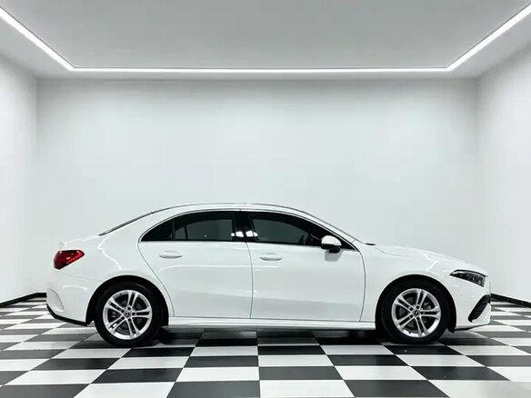 2023 Mercedes-Benz A-Класс 180 Long IV (W177) Рестайлинг, белый - вид 5