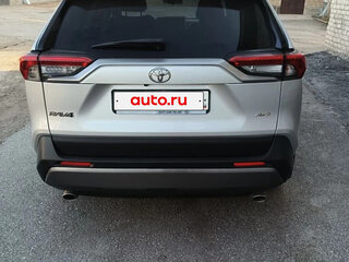 2019 Toyota RAV4 V (XA50), серебристый, 3000000 рублей, вид 5