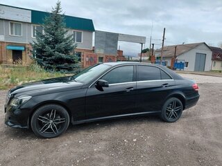 2014 Mercedes-Benz E-Класс 200 IV (W212, S212, C207) Рестайлинг, чёрный, 2095000 рублей, вид 4