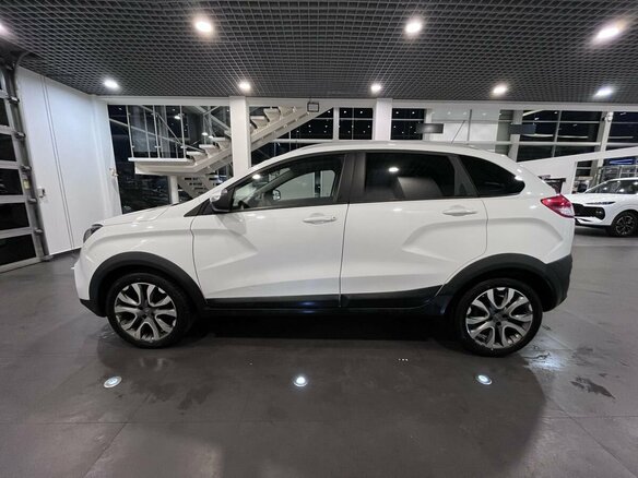 2019 Lada (ВАЗ) XRAY Cross I, белый, 1025000 рублей - вид 5