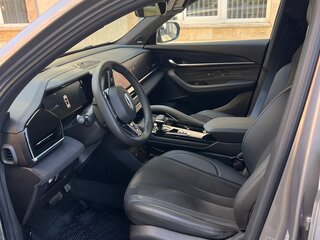 2024 Geely Monjaro I, серебристый, 3800000 рублей, вид 5