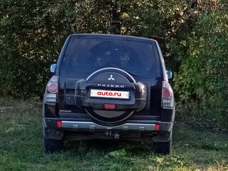 2007 Mitsubishi Pajero IV, чёрный, 1500000 рублей, вид 3