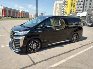 2019 Toyota Vellfire II Рестайлинг, чёрный, 4950000 рублей, вид 1