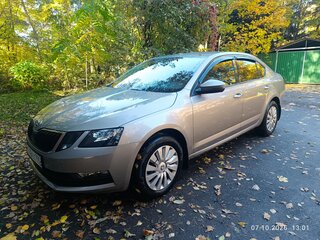2019 Skoda Octavia III (A7) Рестайлинг, бежевый, 1780000 рублей, вид 4