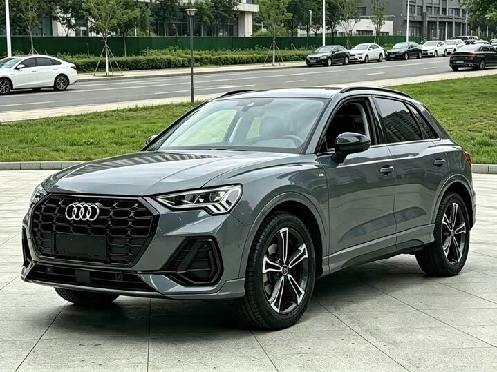 Открыть фотографии: Audi Q3 II (F3)