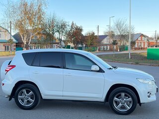 2011 Toyota RAV4 III (XA30) Рестайлинг, белый, 1650000 рублей, вид 4