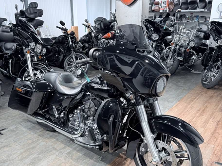 2014 Harley-Davidson Street Glide, чёрный, 1499000 рублей, вид 1