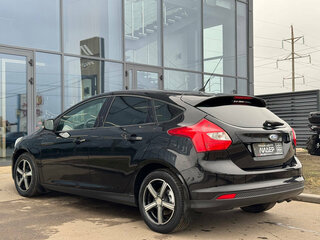 2012 Ford Focus III, чёрный, 700000 рублей, вид 2