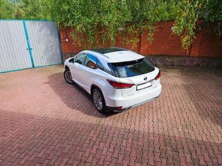 2022 Lexus RX 300 IV Рестайлинг, белый, 8400000 рублей, вид 5