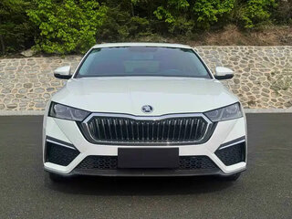 2023 Skoda Octavia IV (A8), белый, 2229208 рублей, вид 3