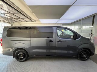 2021 Peugeot Traveller Long I, серый, 2420000 рублей, вид 4