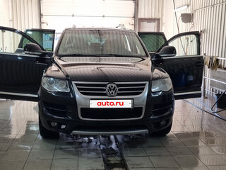 2008 Volkswagen Touareg I Рестайлинг, чёрный, 1750000 рублей, вид 5