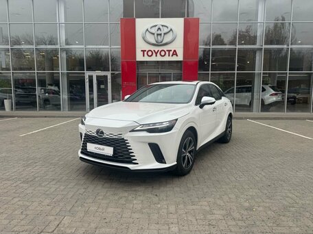 Lexus RX V