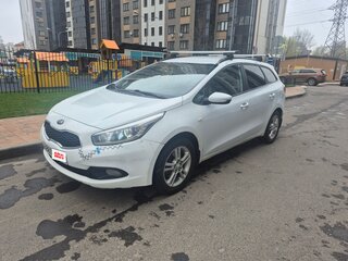 2014 Kia Ceed II, белый, 570000 рублей, вид 1