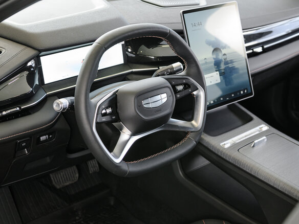 2026 Geely Preface I, белый, 3329990 рублей - вид 18